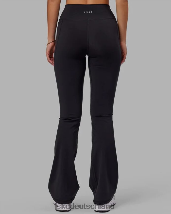 Frauen LSKD Alltags-Leggings mit ausgestelltem Schnitt und Taschen – Schwarz Bekleidung VD2NLV659