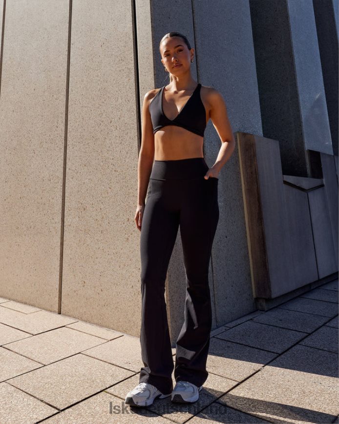 Frauen LSKD Alltags-Leggings mit ausgestelltem Schnitt und Taschen – Schwarz Bekleidung VD2NLV659