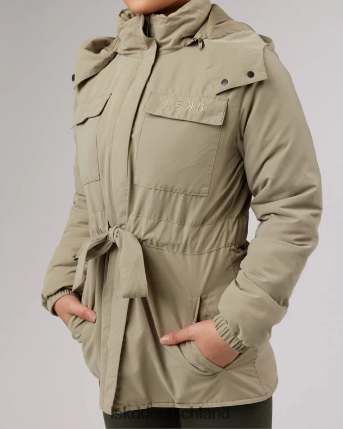Frauen LSKD Jacke mit schmal zulaufender Taille und Bindegürtel – Lorbeereiche Bekleidung VD2NLV495