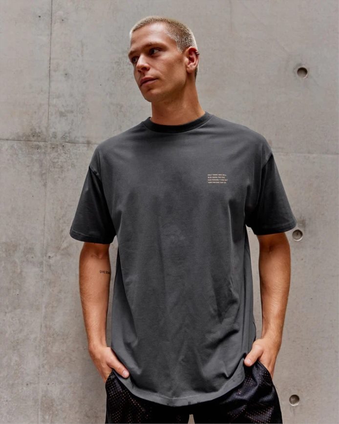 unisex LSKD Streben Sie nach Flxcotton-T-Shirt in Übergröße – Asphalt-Tangerine Bekleidung VD2NLV259